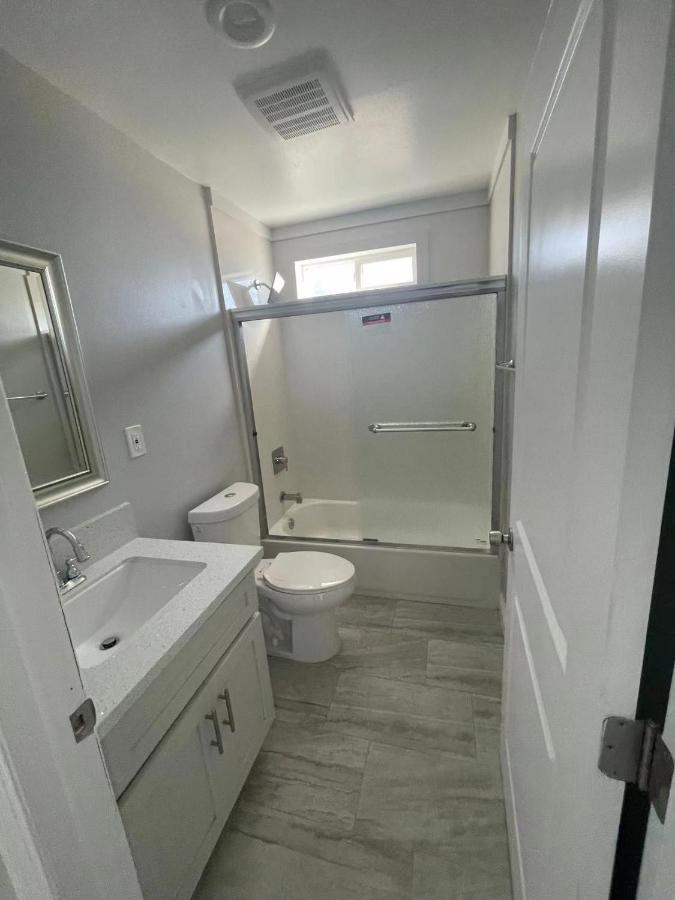Modern Hostel In ロサンゼルス エクステリア 写真