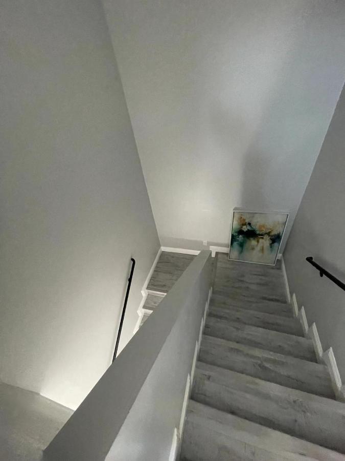 Modern Hostel In ロサンゼルス エクステリア 写真