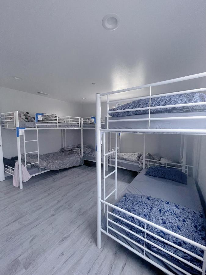 Modern Hostel In ロサンゼルス エクステリア 写真
